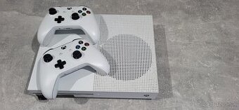 xbox one s 500gb +2x ovladac + hry