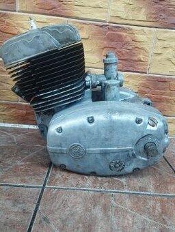 CZ 175/477 Jawa  175 motor - 1