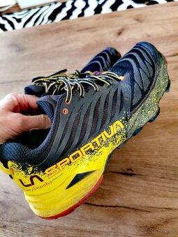 La sportiva tenisky