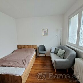 Cozy 1-Bedroom Apartment Near the Faculty of Medicine