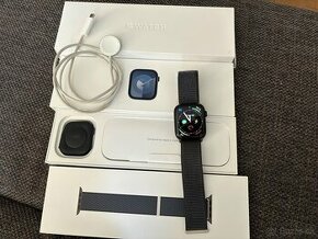 Apple Watch Series 9 45mm GPS - 1