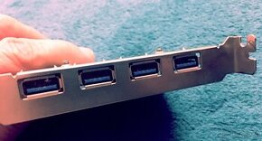 Predám prídavnú PCIe kartu so 4 USB portmi pre PC