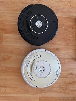 2x iRobot Roomba