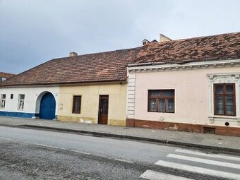 Malý radový DOM v centre Modry