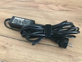 Nabíjačka 740015-002 na notebook 45W 19.5V 2.31A