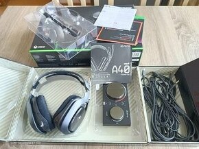 Profi súprava Astro A40 TR + MixAmp Pro TR zosilňovač.