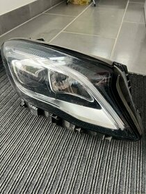 Prave predne FULL LED svetlo - Mercedes GLA X156 2017-19