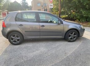 Volkswagen Golf 5 na diely