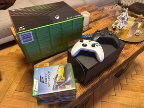 XBOX SERIES X + 1TB SSD +2xovládač + hry