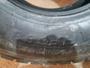 295/80 r22.5