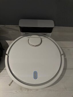 Predám roboticky vysávač xiaomi mi robot vacum