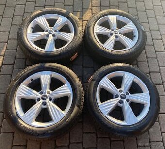 ALU KOLESA AUDI E-TRON 5X112 R19 SADA KOMPLET ZIMA