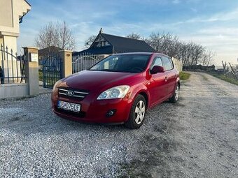 KIA Ceed 1.4 Benzín