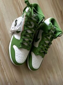 Nike Dunk Hi Retro