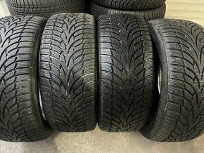 245/45R19 102V