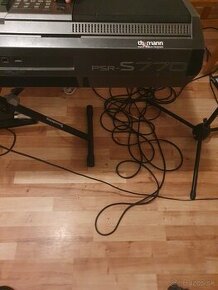 Yamaha psr-s770