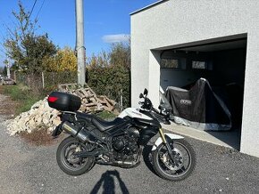 Triumph Tiger 800