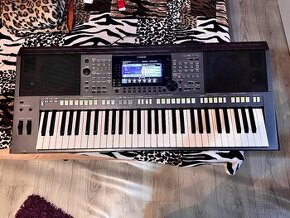 YAMAHA PSR S770