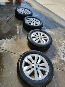 Renault  225/55 R17  5x108 Sada kolies