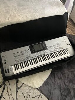 Yamaha tyros5 76