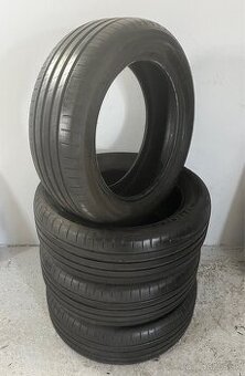 205/55 R17 Letne Goodyear Top stav