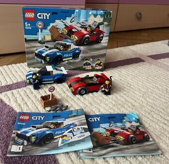 LEGO CITY 60242  - autíčka - 1