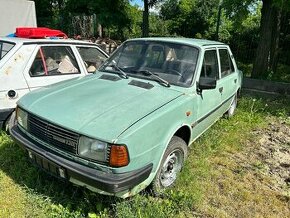 Skoda 130GL s TP a SPZ - 1