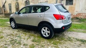 Nissan Qashgai 1.6 benzin - 1