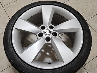 Škoda 17" (5x100), pneu