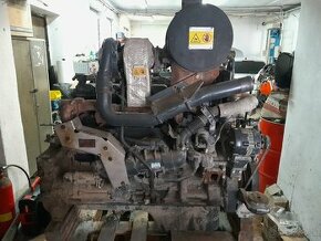 Motor KOMATSU WA470