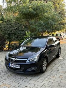 Opel astra GTC - 1