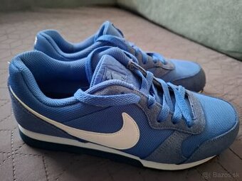 Nike tenisky 38.5