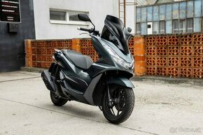 Predám skúter Honda PCX 125 2021/2022