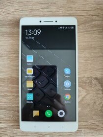 Predam telefon Xiaomi Mi Max