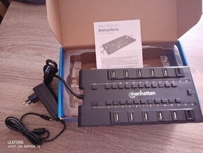 MANHATTAN USB hub - 28 portov