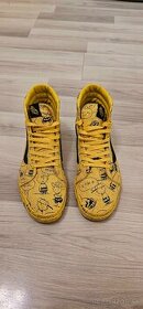 Vans Sk8-Hi Peanuts Charlie Brown