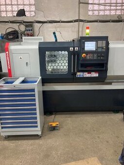 CNC soustruh TOKARKA CKT 400/1000 - 1