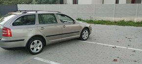 skoda octavia combi 2.0tdi,6.rych.,r.v. 2008,xenony