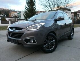 Hyundai ix35 r.2015 2,0 CRDi, plná výbava PREMIUM + panorama - 1