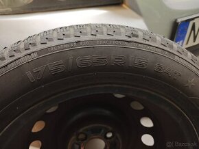 Plechace so zimnymi pneu 176/65 r15