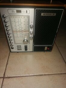 Predám staré rádio Meridian 211 - 1