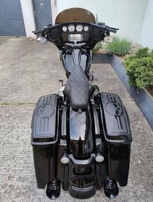 HARLEY DAVIDSON FLHXS STREET GLIDE CUSTOM SPECIAL - 1