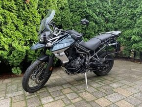 TRIUMPH TIGER 800 XCA