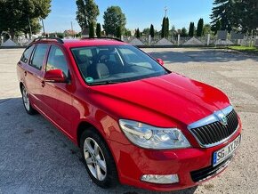 Skoda Octavia 2.0 TDI DSG family r.v 2012 xenon navi webasto - 1