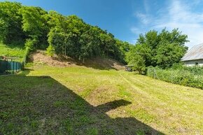 NA PREDAJ_Pozemok v meste Hanušovce nad Topľou - 1