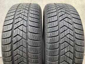 R18 2KS ZIMNÍ PNEU PIRELLI 235/55/18 104H SUV 6MM