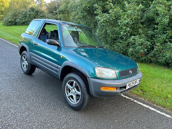 toyota rav4 2.0