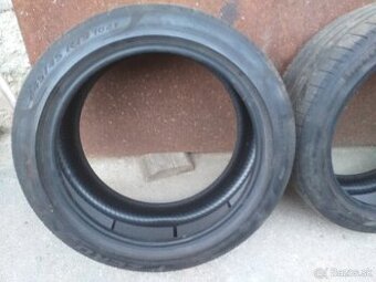 245/45 R19 Pirelli Pzero