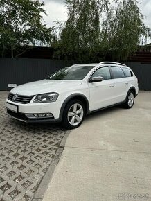 Prenajmem Passat B7 103kw combi dsg - 1