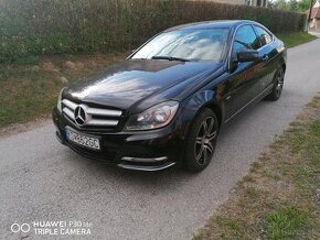 Predám Mercedes benz C180 cupe